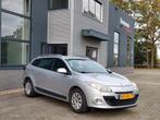 Renault Mégane 1.6 16V 74KW Estate 2009 zilver, Auto's, Voorwielaandrijving, Metallic lak, 4 cilinders, Origineel Nederlands