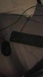 Razer hutsman mini60% razer basilisk v3, Computers en Software, Toetsenbord en muis-set, Ophalen of Verzenden, Razer, Bedraad
