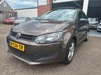 Volkswagen Polo 1.2 Easyline PANORAMADAK-AIRCO-STOELVERWARMI, Auto's, Volkswagen, Voorwielaandrijving, Euro 5, Gebruikt, Zwart