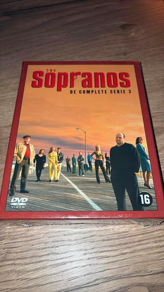 The Sopranos complete serie / seizoen 3 nieuw in seal!, Cd's en Dvd's, Dvd's | Tv en Series, Zo goed als nieuw, Actie en Avontuur