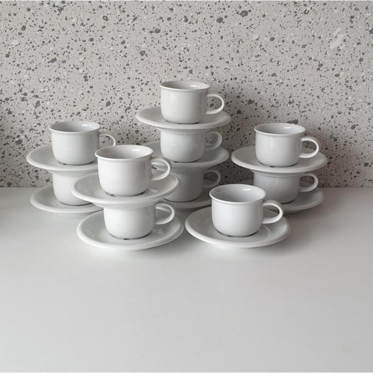 Arzberg Daily koffiekop en schotels wit, Antiek en Kunst, Antiek | Servies los, Ophalen of Verzenden
