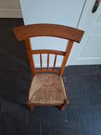 Houten stoel met biezen zitting – vintage/landelijk/brocante, Ophalen of Verzenden