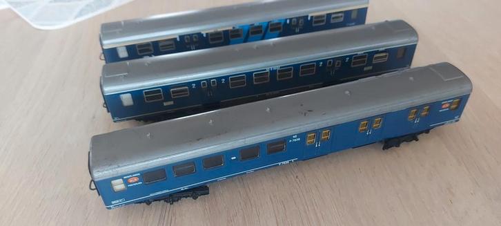3 Märklin NS rtg'n postrijtuig+1+2de kl artnr 4048,4049,4117, Hobby en Vrije tijd, Modeltreinen | H0, Zo goed als nieuw, Wagon