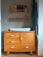 Vintage Commode met uitschuifbaar plankje (zijkant), Kinderen en Baby's, Kinderkamer | Commodes en Kasten, Gebruikt, 50 tot 70 cm