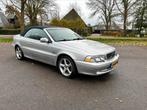 Volvo C70 2.4 T Cabrio AUT 2005 Grijs, Auto's, Volvo, C70, Zwart, Cabriolet, 4 stoelen