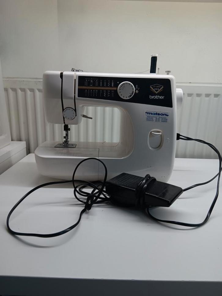 Brother LS-2920 Naaimachine - Goed Onderhouden, Hobby en Vrije tijd, Naaimachines en Toebehoren, Gebruikt, Naaimachine, Brother
