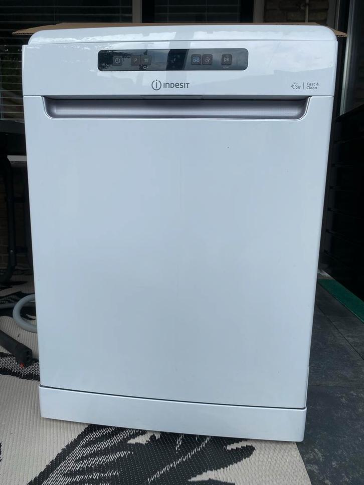Indesit Vrijstaande Vaatwasser, Witgoed en Apparatuur, Vaatwasmachines, Gebruikt, Vrijstaand, Minder dan 85 cm, 45 tot 60 cm, Kort programma