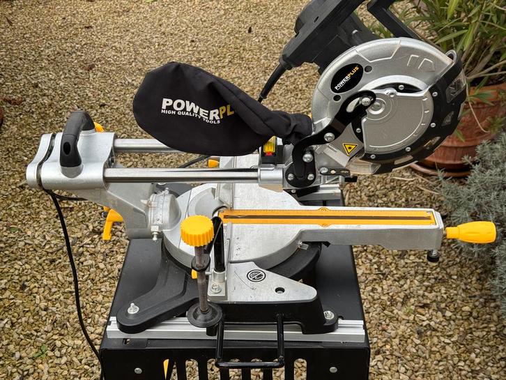 Afkortzaag 1500W + extra zaagblad en statief - Nette staat!, Doe-het-zelf en Verbouw, Gereedschap | Zaagmachines, Zo goed als nieuw