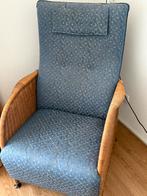 Rotan fauteuil met blauwe bekleding, Gebruikt, Minder dan 75 cm, Riet of Rotan, Ophalen of Verzenden