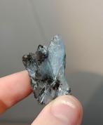 Blauwe bariet, Verzamelen, Mineralen en Fossielen, Ophalen of Verzenden, Mineraal