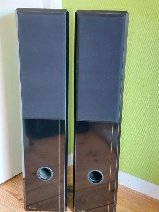 Synthese floating 1 Dynaudio Esotar, Audio, Tv en Foto, Luidsprekers, Zo goed als nieuw, Front, Rear of Stereo speakers, 120 watt of meer