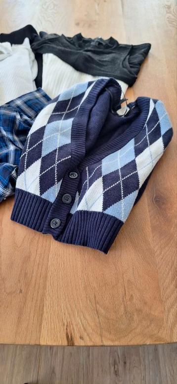 Kledingpakket Maat S - Truien, Vest, Blouse beschikbaar voor biedingen