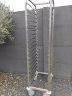 Regaalwagen RVS, Ophalen