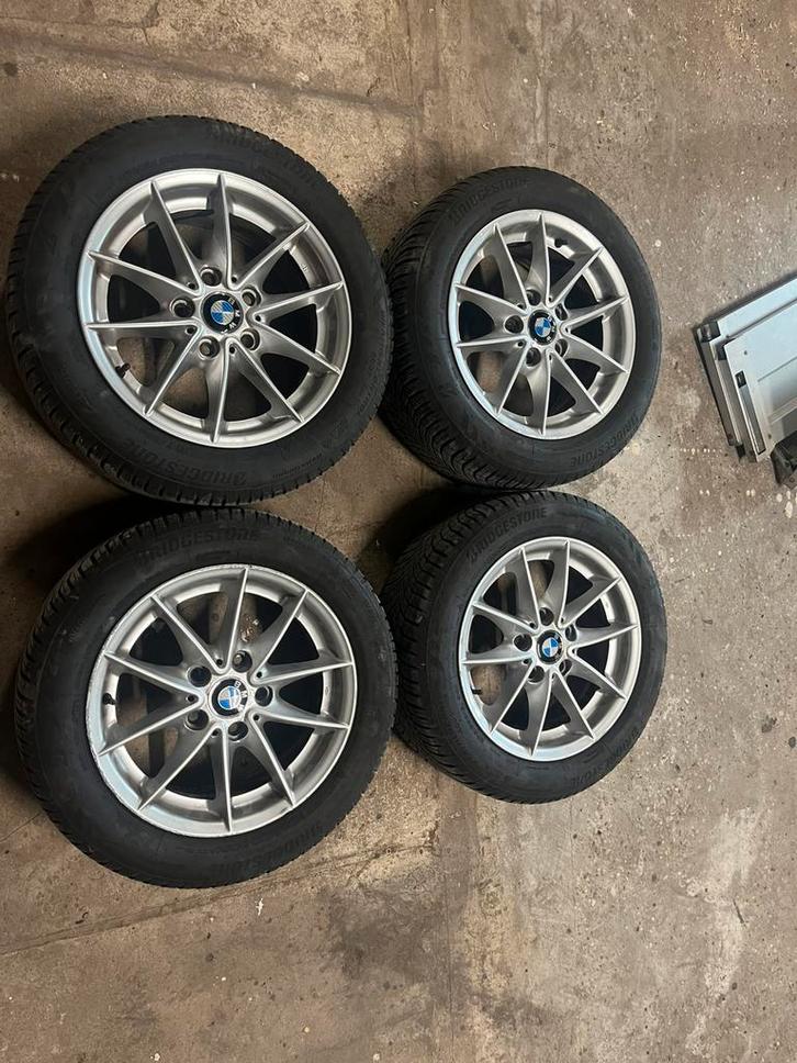 BMW 17 inch Originele Velgen Bridgestone Banden Compleet Set, Auto diversen, Velgenbomen, Ophalen of Verzenden