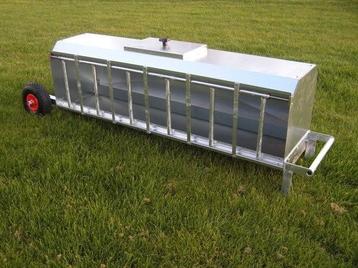 Nieuwe oerdegelijke Creepfeeder, Lammeren voerbak. beschikbaar voor biedingen