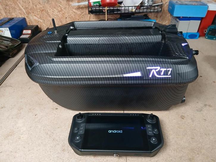 Carplounge RT7 V4 voerboot met Element Raymarine, Watersport en Boten, Hengelsport | Karpervissen, Zo goed als nieuw, Overige typen