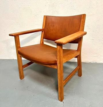 Hans Wegner easy chair stoel fauteuil model AP53 beschikbaar voor biedingen