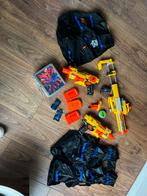Nerf speelgoed geweren met toebehoren, Ophalen of Verzenden, Zo goed als nieuw
