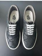 Vans echt leer, als nieuw! maat 40, Zwart, Ophalen of Verzenden, Vans, Sneakers of Gympen