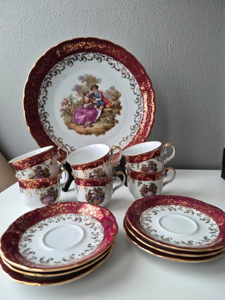 HK Bavaria Fragonard, 22 k schaal, 24 karaat kop en schotel, Antiek en Kunst, Antiek | Servies compleet, Ophalen of Verzenden