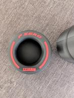 Formule 1 banden - 7,5 cm diameter, Verzamelen, Automerken, Motoren en Formule 1, Ophalen of Verzenden, Zo goed als nieuw, Formule 1