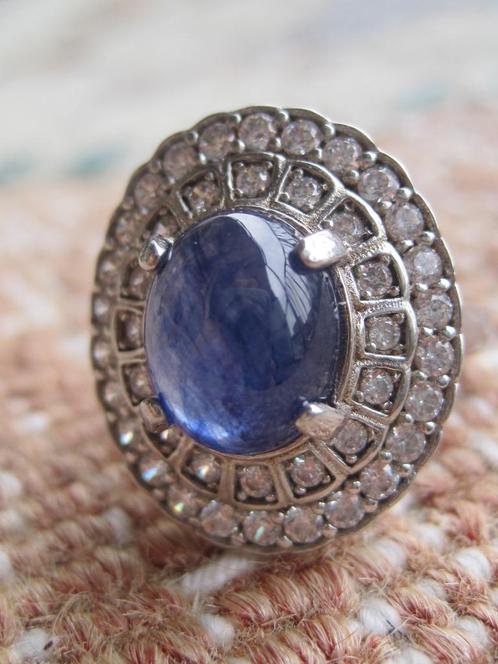 Saffier 5,8 karaat %100 natuurlijk design zilver ring, Sieraden, Tassen en Uiterlijk, Ringen, Zo goed als nieuw, Dame, 17 tot 18