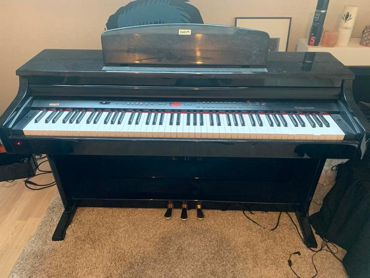 Gem Realpiano RP800 - Goed Werkend!, Muziek en Instrumenten, Piano's, Gebruikt, Piano, Zwart, Digitaal, Ophalen
