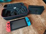 Nintendo switch compleet met opberg hoes, Spelcomputers en Games, Ophalen, Zo goed als nieuw, Switch Original