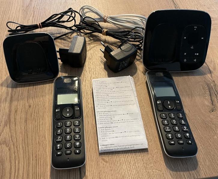 Te koop gebruikte vaste telefoon met 2 losse handsets., Telecommunicatie, Vaste telefoons | Handsets en Draadloos, Gebruikt, 2 handsets