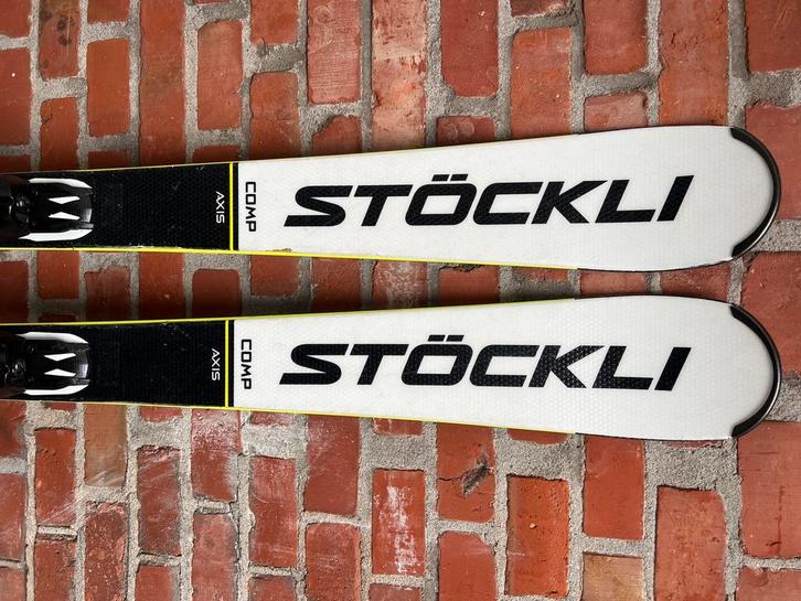 Stöckli Axis Comp - maat 149 cm ski’s incl. bindingen, Sport en Fitness, Skiën en Langlaufen, Gebruikt, Ski's, Skiën, Overige merken