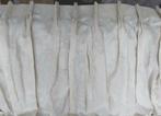2 Creme overgordijnen van 238 cm hoog en elk 105 cm breed, 100 tot 150 cm, 200 cm of meer, Ophalen of Verzenden, Zo goed als nieuw