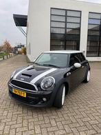 Mini 1.6 Cooper S 2013 Zwart, Auto's, Mini, Voorwielaandrijving, Zwart, 4 cilinders, 4 stoelen