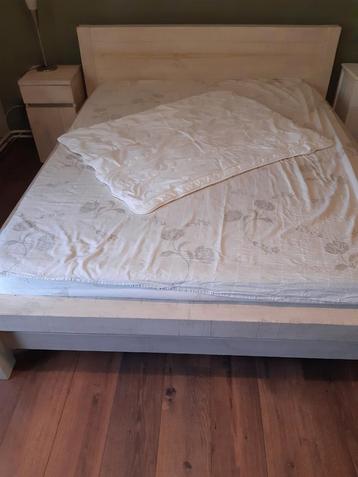 2 persoonsbed hout