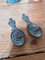 2 kleine tinnen Tielse lepeltjes, Antiek en Kunst, Antiek | Tin, Ophalen of Verzenden