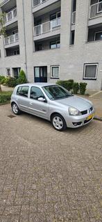 Renault Clio 1.2 16V E4 2006 Grijs campus, Auto's, Voorwielaandrijving, 74 pk, 4 cilinders, Origineel Nederlands