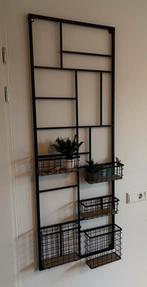 Metalen wandrek van Xenos – inclusief 5 mandjes, Ophalen, Zo goed als nieuw, Minder dan 150 cm, Minder dan 25 cm