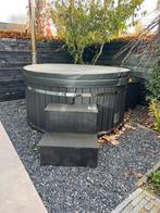 Hottub met hybride zandfilter systeem, Tuin en Terras, Bubbelbaden en Hottubs, Ophalen, Zo goed als nieuw, Filter, Vast