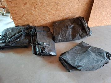 Afdekzeil - Landbouwplastic 80m2 beschikbaar voor biedingen