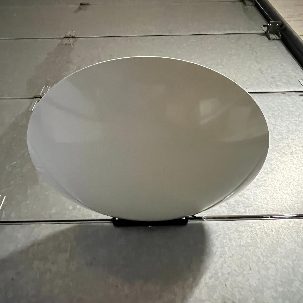 Grote ronde wit metalen design wandlamp halogeen, Oluce, Luceplan, Overige materialen, Nieuw