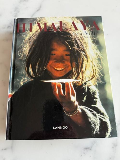HIMALAYA van Eric Valli tekst van Anne de Sales, Boeken, Reisverhalen, Zo goed als nieuw, Azië, Ophalen of Verzenden