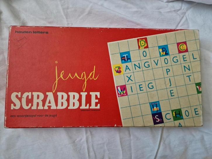 Jeugd scrabble, Hobby en Vrije tijd, Gezelschapsspellen | Bordspellen, Gebruikt, Ophalen of Verzenden