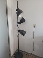 Ikea Hektar vloerlamp met 3 spots, donkergrijs, Huis en Inrichting, Lampen | Vloerlampen, Ophalen, Zo goed als nieuw, Metaal, 150 tot 200 cm