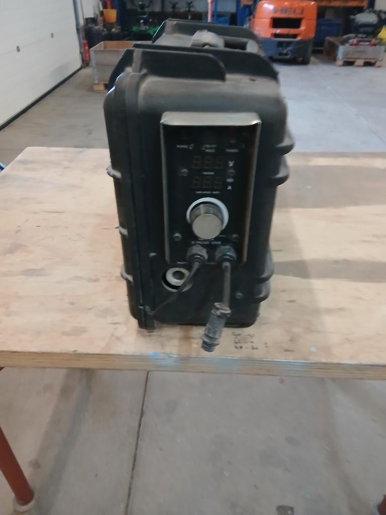 Miller draadkoffer x-treme 12 Vs, Doe-het-zelf en Verbouw, Gereedschap | Lasapparaten, Ophalen, Gebruikt, 250 ampère of meer, Co2