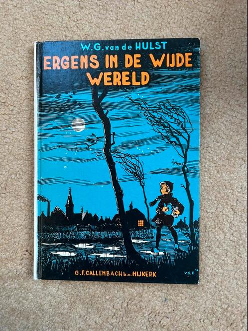 Te Koop: W.G. van der Hulst “Ergens in de wijde wereld”, Antiek en Kunst, Antiek | Boeken en Bijbels, Ophalen of Verzenden
