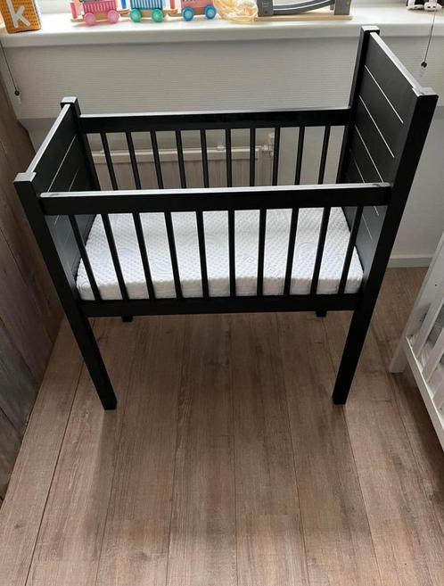 Kidsmill Noa Wieg Mat Zwart, Kinderen en Baby's, Babywiegjes en Ledikanten, Gebruikt, Wieg, Ophalen
