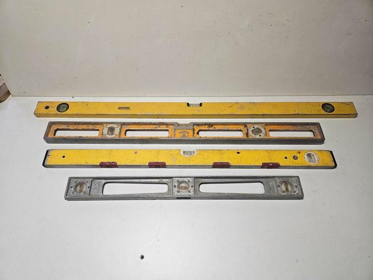 Waterpas, magneetwaterpas, antichoc, Doe-het-zelf en Verbouw, Gereedschap | Handgereedschap, Gebruikt, Ophalen of Verzenden