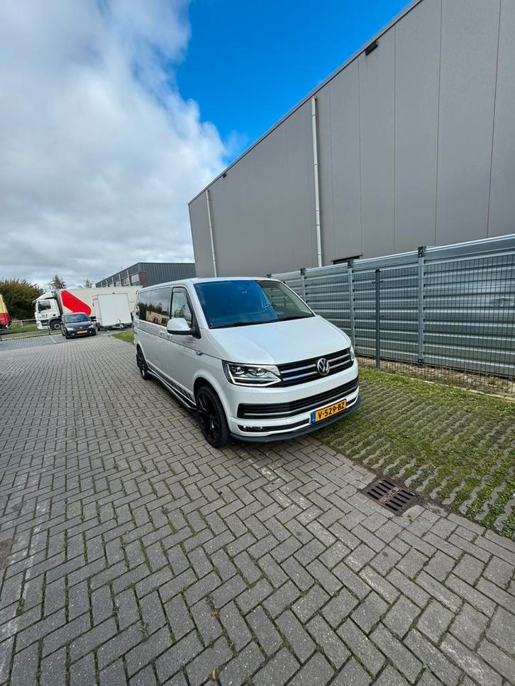 Volkswagen Transporter T6 2.0 BiTurbo 204pk Highline, Auto's, Bestelauto's, Particulier, Diesel, Origineel Nederlands, Ophalen