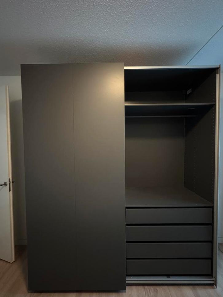 Pax Kasten Ikea Grijs, Huis en Inrichting, Kasten | Kledingkasten, Zo goed als nieuw, 200 cm of meer, 50 tot 75 cm, Ophalen