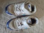 Nike air maat 32 gratis, gebruikt, Kinderen en Baby's, Kinderkleding | Schoenen en Sokken, Ophalen of Verzenden, Gebruikt