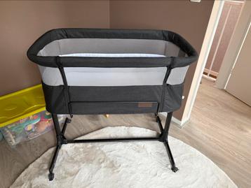 Co sleeper Novi beschikbaar voor biedingen
